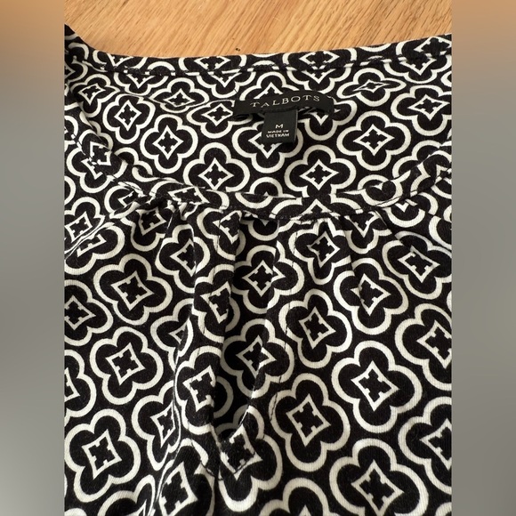 Talbots Maxi Dress Avalon Tiles Jersey Flowy Black White Size Medium - Picture 2 of 11